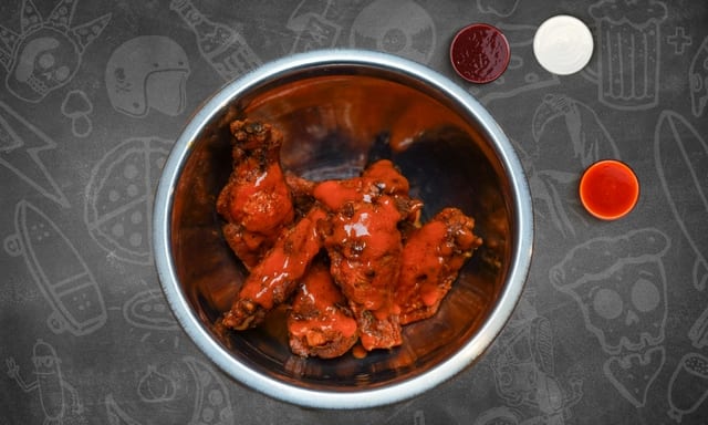 8 Wings.